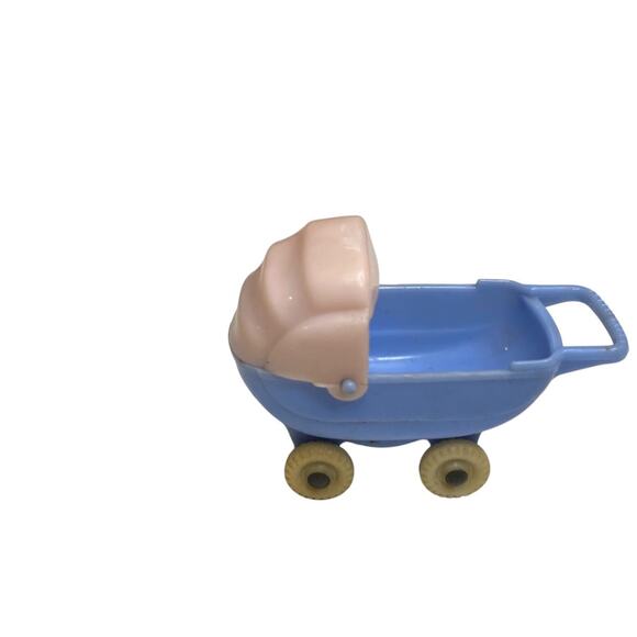 1950s Acme Dollhouse Miniature Baby Buggy Carriage Plastic 2.75"L - Picture 4 of 7